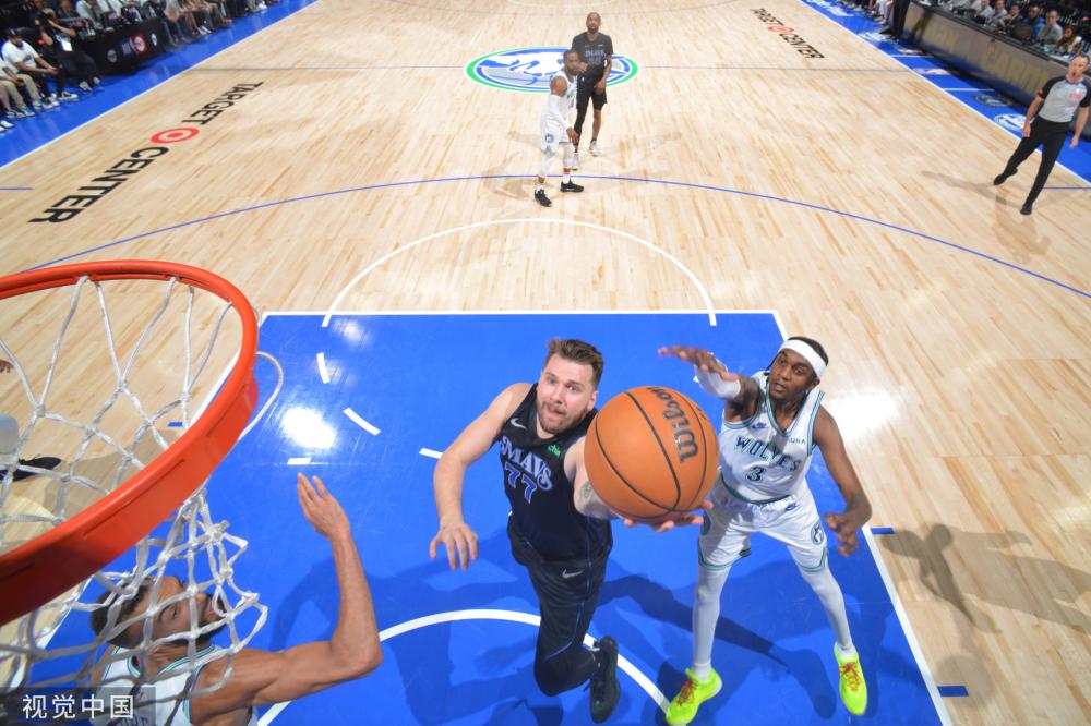 本耶德尔决定对2年监禁缓期执行的判罚提出上诉.