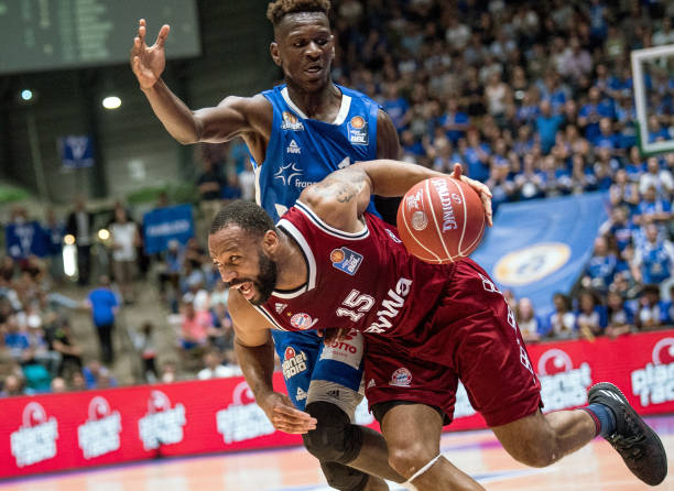 瑞德并列领先亚巡国际系列赛澳门站54洞 吴阿顺T20.