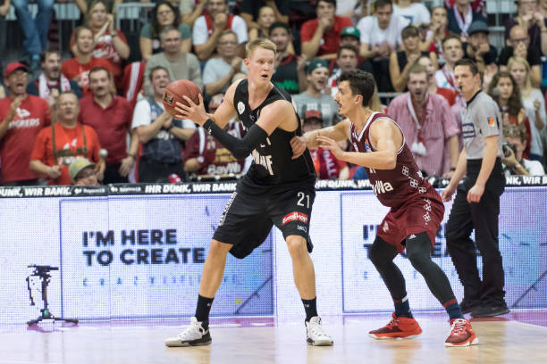 瑞德并列领 瑞德并列领