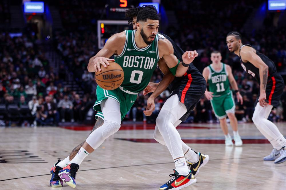 体育山东西王男篮主教练巩晓彬生日快乐